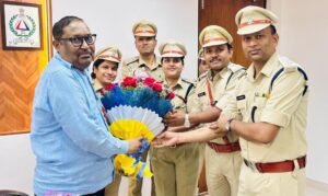 होमगार्ड के नये डीजी पवन देव से जिला सेनानियों ने की मुलाकात
