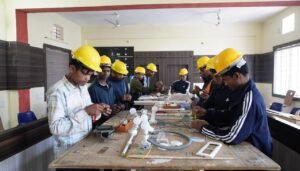 बस्तर के युवाओं को कौशल प्रशिक्षण से मिल रही आत्मनिर्भरता की नई राह