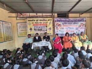 दुर्ग में सुरक्षित बचपन अभियान: बच्चों को बताए जा रहे कानूनी अधिकार, बाल शोषण और साइबर खतरों से बचाव के तरीके